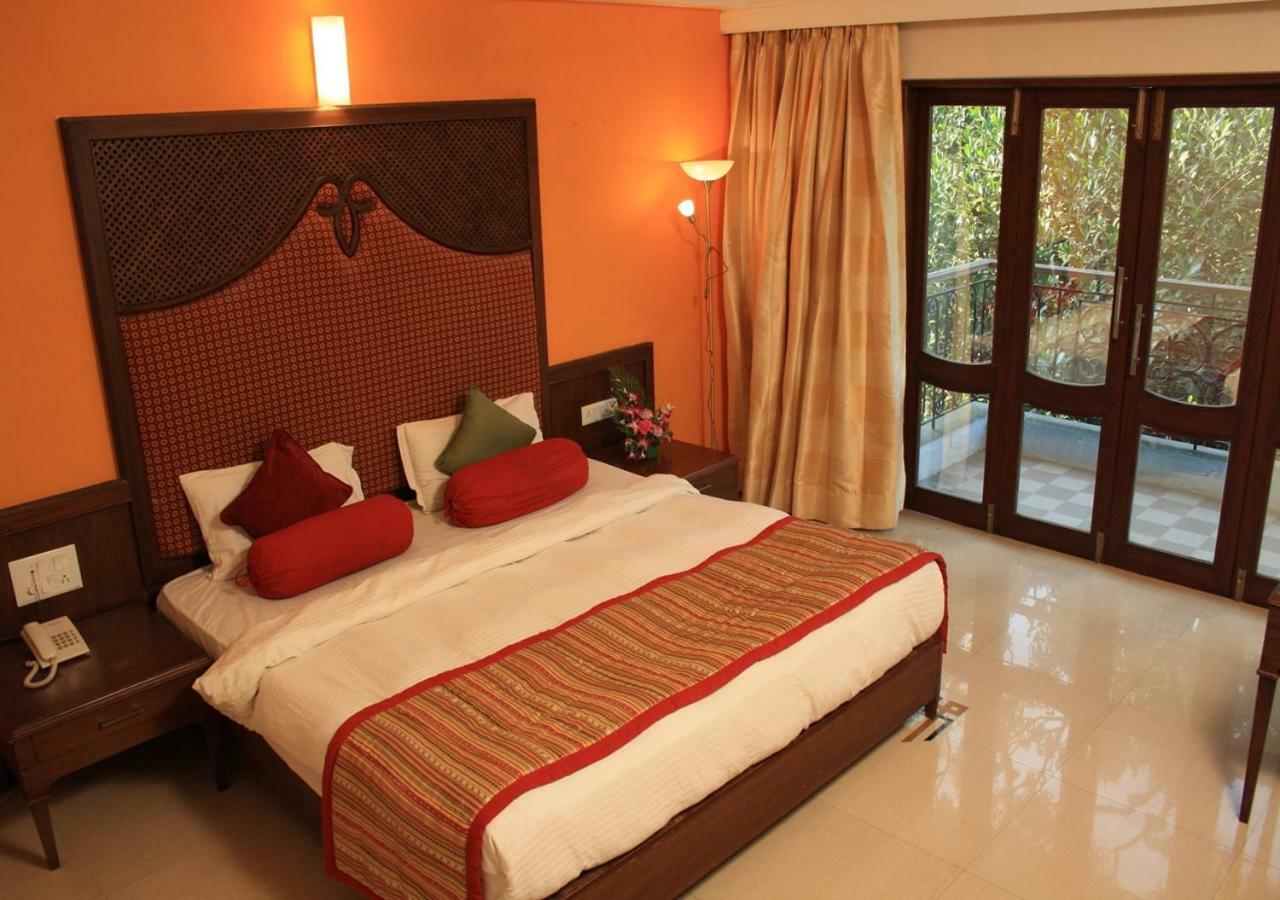 Tangerine Boutique Resort Calangute Exterior photo